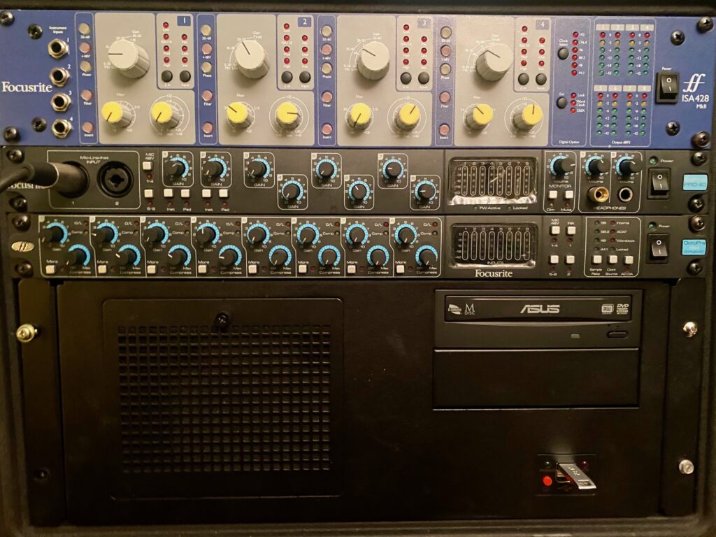 Remote rack unit perfect for finding a perfect barn to track drums!